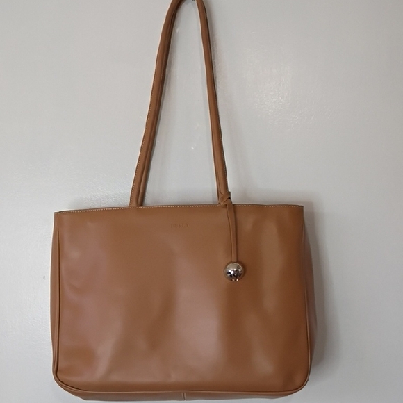Vintage Furla Tan Leather Shoulder Bag Large Tote Purse Authentic vintage - Picture 3 of 16